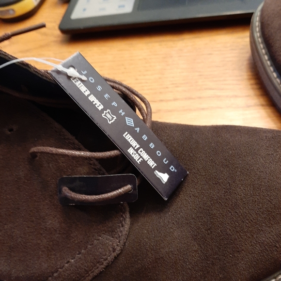 Man's shoes - Picture 8 of 9